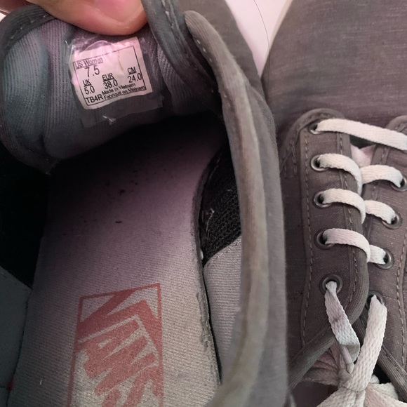Gray Vans! - Picture 2 of 4
